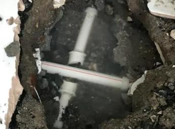 满洲里阳台漏水维修公司为您分享楼上楼下漏水怎么处理